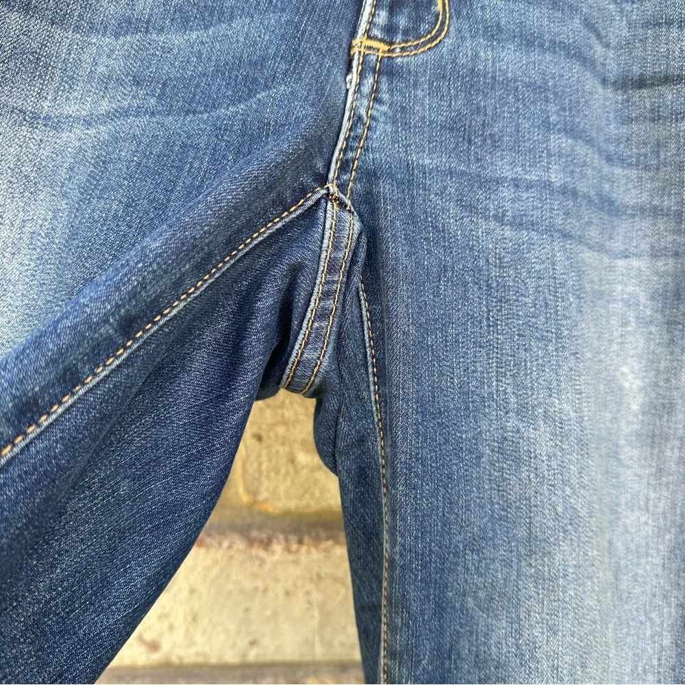Universal Thread Mid Rise Skinny Blue Jeans - Picture 4 of 9